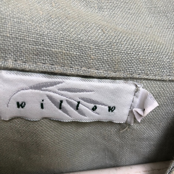 WILLOW linen slate top/Large shell buttons/Nice - Picture 3 of 8